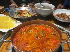 -亮欢寨酸汤鱼(沙冲路店)