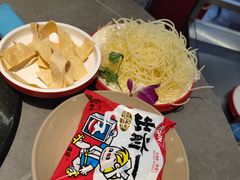 -生活如沸·顺德水牛奶火锅(大学路店)
