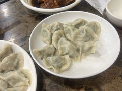 -周家大连水饺(美专校街店)