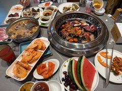 -黑金·寻焰自助百汇·烤肉·火锅(中街店)