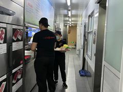 -海底捞火锅(让胡路万达店)