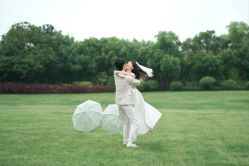 -麦田·婚纱摄影(天河新天地店)