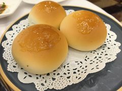 水牛奶菠萝包-龙发海鲜酒家·早茶夜茶·潮粤菜(情侣中路店)