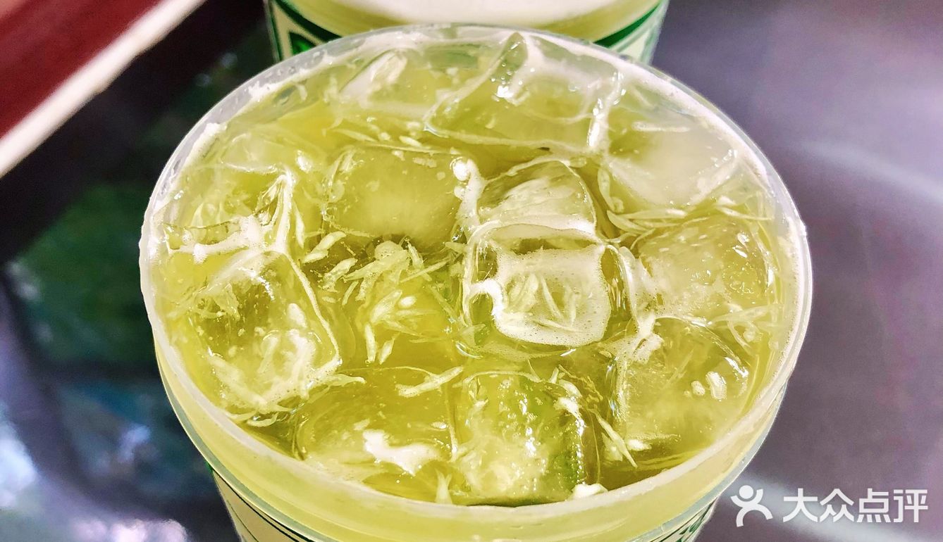 来自长沙的手打柠檬茶也开到昆明了