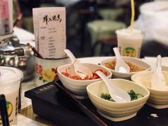 -鲜入围煮花胶鸡海鲜火锅