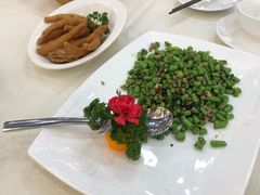 榄菜豆角肉松-岭南汇海鲜酒家·粤菜·手工茶点(蛇口店)
