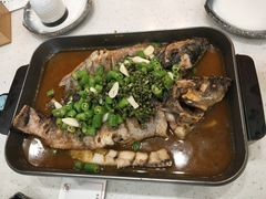 -三江源活鱼现烤(维多利摩尔城店)