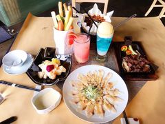 -穹六人间 people 6(岳阳路店)