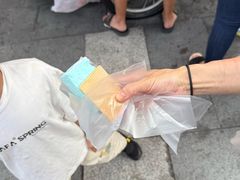 -詹爷爷乌节路街头冰淇淋