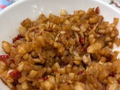 酸萝卜片炒肉-红色湘菜馆(春风店)