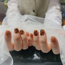 -Nail Me美甲美睫