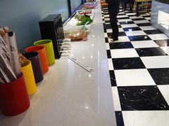 -梦航彩虹之约自助餐厅(华府天地店)