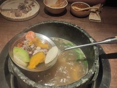 -蘑界·野生菌火锅(深业上城店)