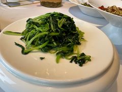 -鱼翅楼·津派砂锅鱼翅(水上公园店)