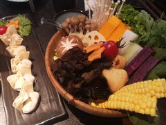 -湊湊火锅·茶憩(新中关购物中心店)