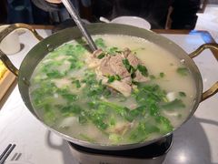 -丁里羊肉小镇(天鹅湖总店)