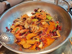 -七欣天香辣蟹火锅(上海银亿滨江店)
