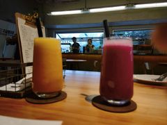 -三勾JJJ Burger&Coffee(梅溪湖店)