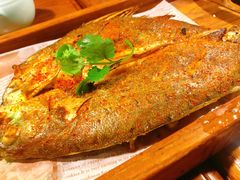 罗布泊烤鱼-纳瓦新疆菜(银都店)