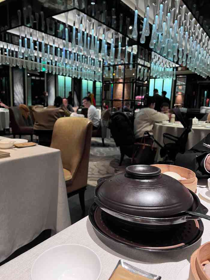 御宝轩(益丰·外滩源店)-"终于来拔草了,电梯4楼出来就是餐厅,提前.