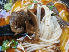 -黑白电视长沙小吃(美林M·LIVE天地东座店)