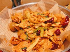 -红渡小香·牛肉麻辣香锅(车站南路店)