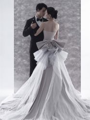 -二十一世纪婚纱摄影(省府前街店)