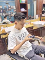 -巴伯尔男士理发馆