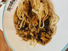 -浑河春面馆非遗鹿角面(良乡店)