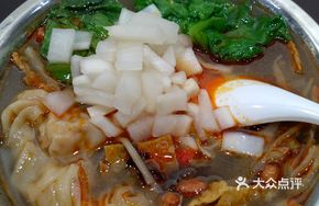 Snail Dumpling Noodles