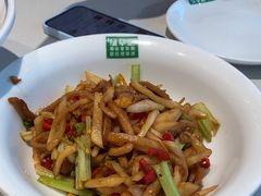 -绿草地·湘菜(芙蓉天街店)