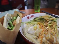 -秦人美食(中山医店)