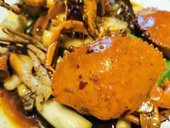 -臻鲜燕海鲜融合餐厅(金陵style店)