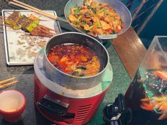 -路边边.炒菜烧烤.音乐餐厅(良乡长虹店)