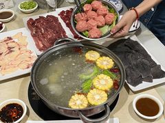 -伟记牛肉(金鸿公路店)