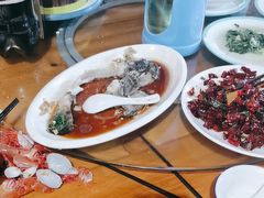 -锦里海景海鲜餐厅.三亚老字号(亚龙湾中心广场店)
