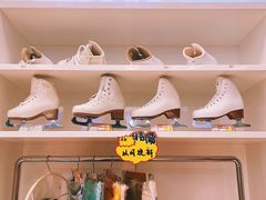 -世纪星滑冰俱乐部(万象城店)