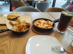 -必胜客(东岳店)