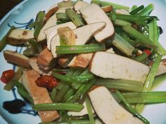 -俏湘私房菜(国贸店)