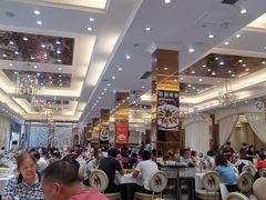 大堂-君德澜酒家·创意粤菜(金山谷店)