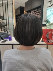 -HAIR CORNER