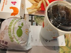 -麦当劳(农光里店)