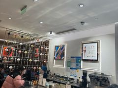 -VENCHI 闻绮(上海佛罗伦萨小镇店)