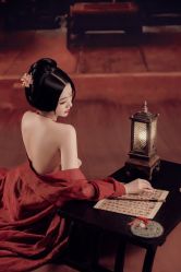 点击看大图 -盘子女人坊古装写真摄影(南京总店)