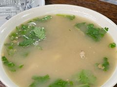 羊杂碎汤-清真永恒华威肉饼(潘家园店)