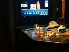 -唛客疯量贩式KTV(金飞达广场店)