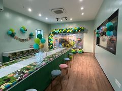 -超时空蹦床团建·VR潮玩运动娱乐·生日派对游乐园(金桥店)