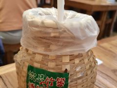 -云阿蛮云南生烫牛肉米线(奉贤路店)