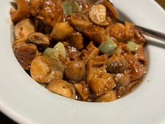 腊八蒜烧肥肠-那家小馆•北京菜•烤鸭(香山店)