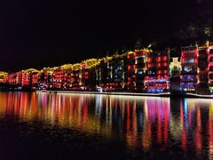 -古城苗家土菜馆(河景餐厅店)